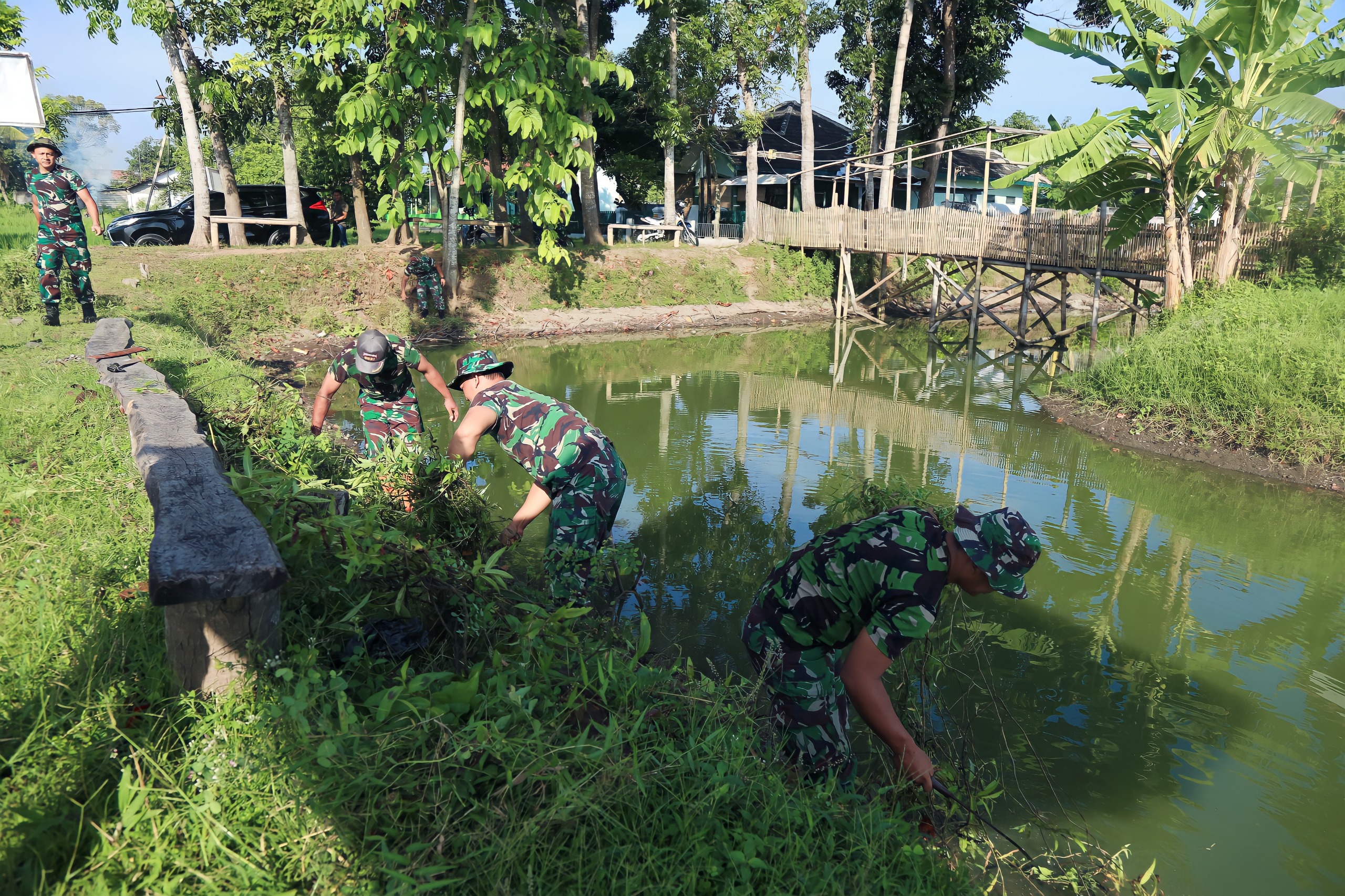 Kodim 0821/Lumajang Gelar Kerja Bakti, Wujud Nyata Kepedulian Terhadap Lingkungan