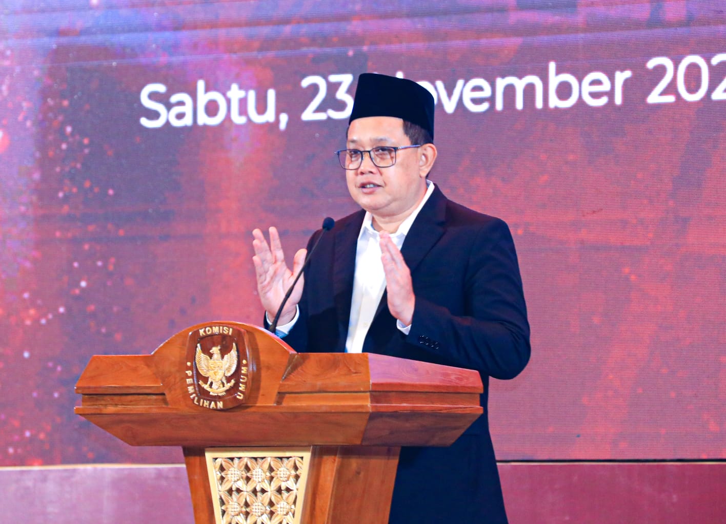 Pj Gubernur Adhy Apresiasi Distribusi Logistik Pilkada 2024 di Jatim Terbanyak se-Indonesia