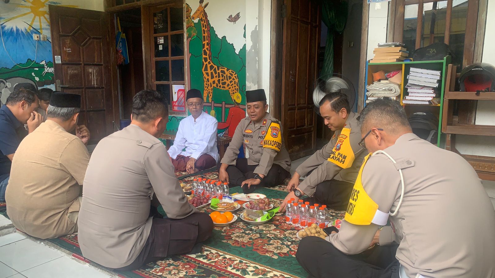 Polres Pelabuhan Tanjung Perak Silaturahmi dengan Tokoh Agama