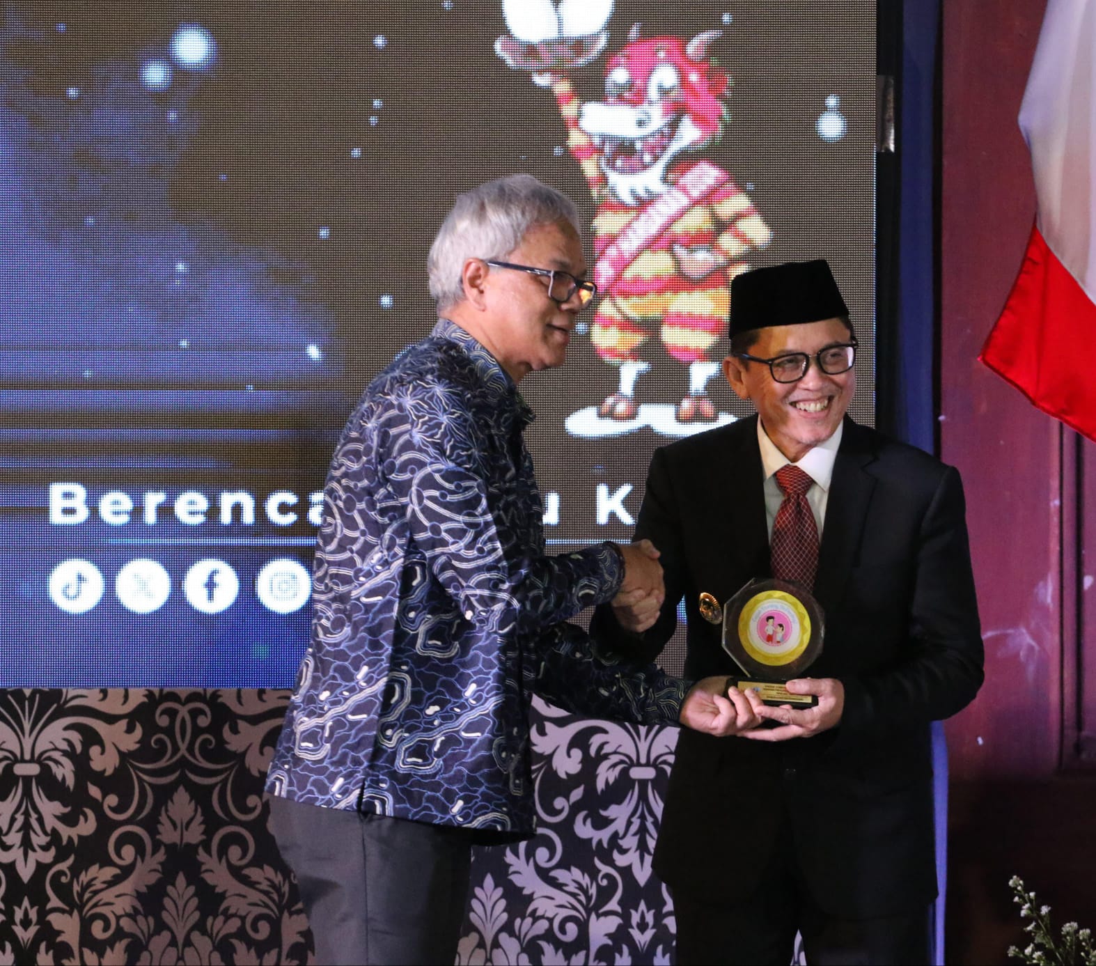 Berhasil Tekan Angka Stunting, Pemkab Bojonegoro Raih Penghargaan dari BKKBN