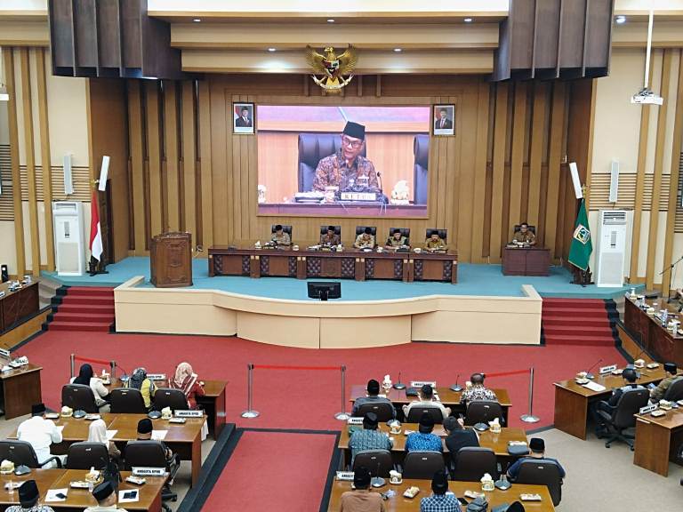 Sanusi-Didik Dicopot dari Jabatan Bupati dan Wakil Bupati Malang