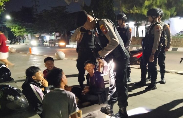 Patroli Skala Besar TNI dan Polri di Wilayah Kota Kediri, Ajak Masyarakat Hindari Provokasi