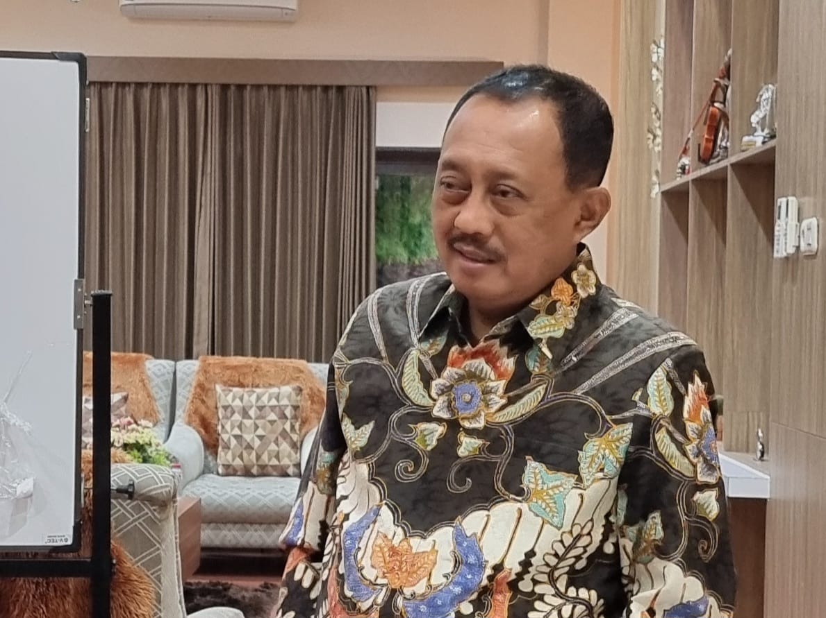 Foto Anies-Cak Imin Muncul di IG KBS, Cak Ji: Kita Fokus Layani Warga Surabaya