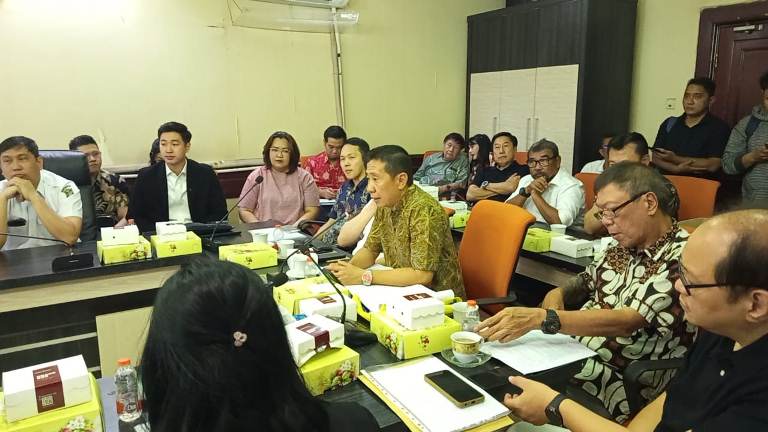 Perizinan Proyek The Nook Terbukti Lengkap, DPRD Surabaya Sarankan Warga Cari Jalan Damai 