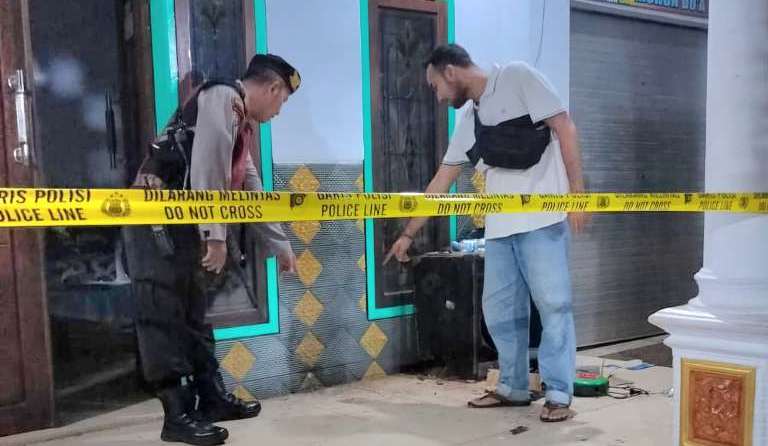 Rumah Warga Pasrepan Dilempar Bondet OTK