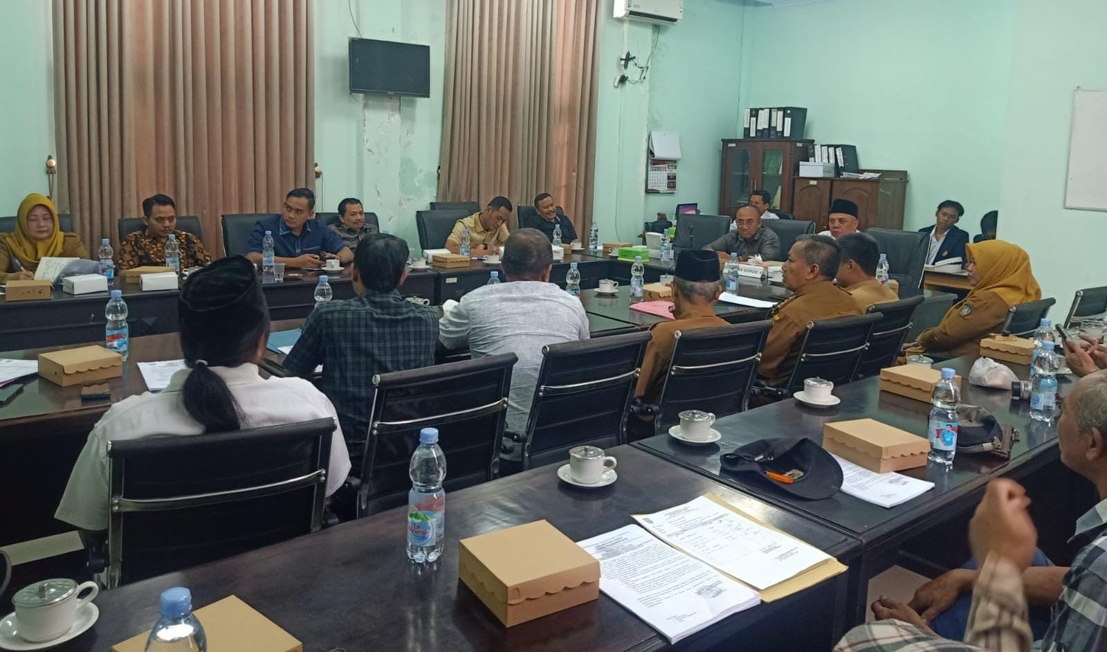 Tindak Lanjut Permohonan Pencopotan Perangkat Desa, Komisi A DPRD Jombang Gelar Hearing