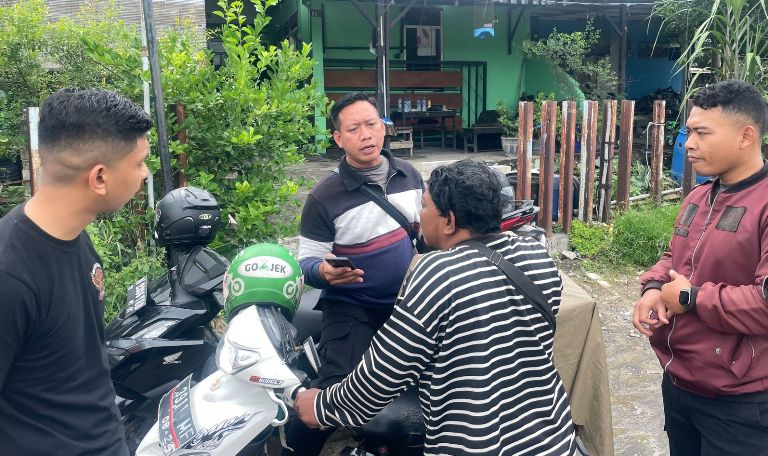 Polres Gresik Amankan Puluhan Botol Arak Bali Usai Warga Laporkan Peredaran Miras
