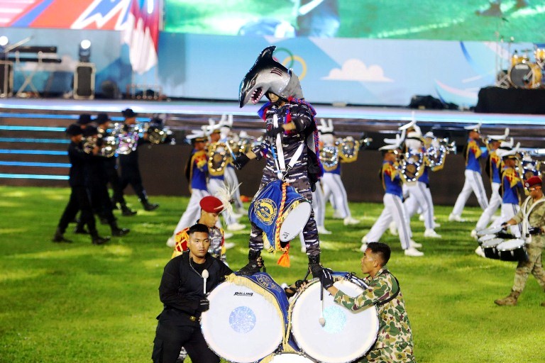 Panggung Spektakuler Porprov IX: Kota Malang Pamerkan Kekayaan Budaya dalam Opening Ceremony Megah