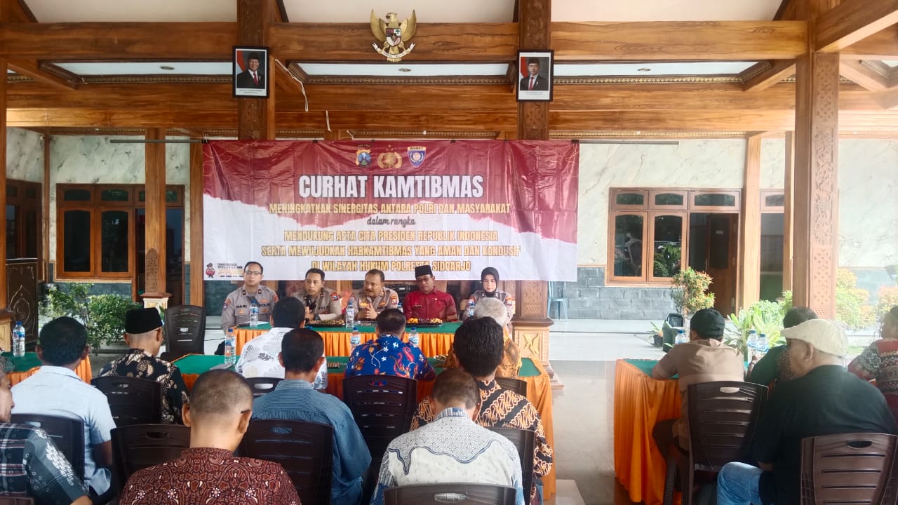 Polisi Gelar Curhat Kamtibmas di Sidomulyo Krian