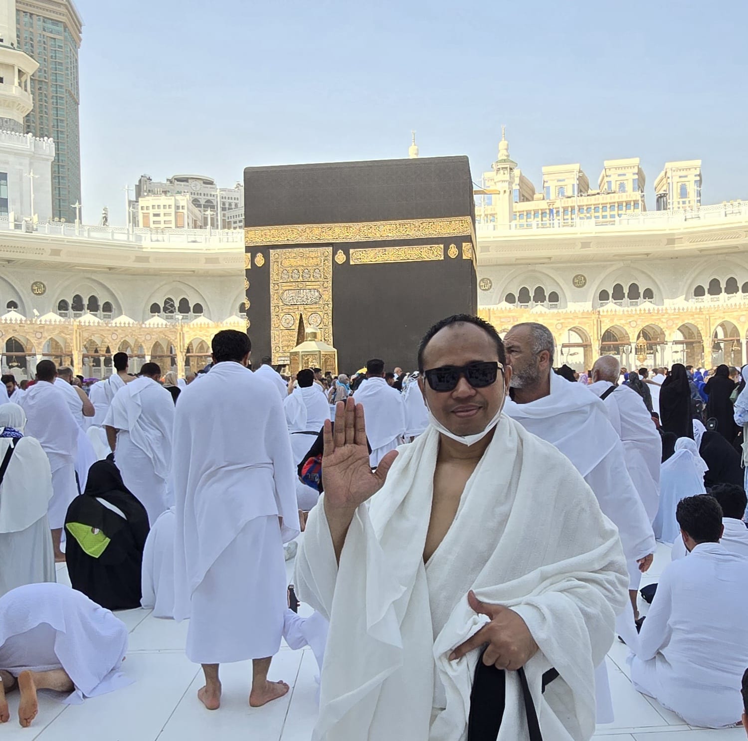 Benarkah Haji Khusus Mengambil Hak Kuota Haji Reguler?