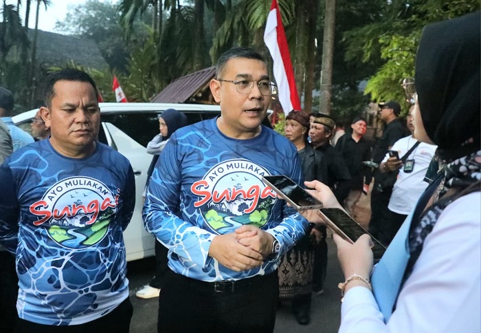 Wamen Ossy Dermawan Hadiri Gerakan Nasional AYO Muliakan Sungai
