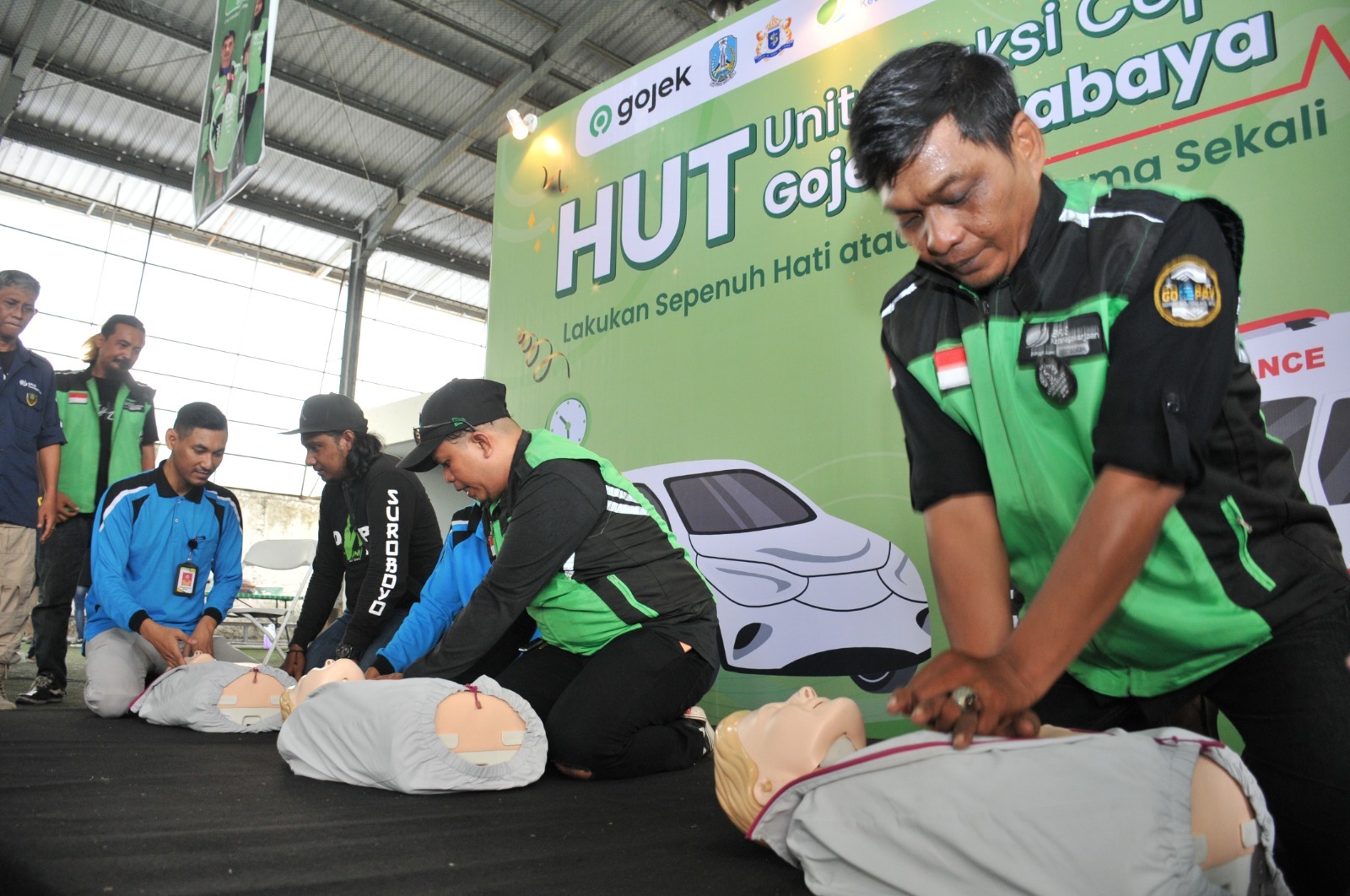 Gojek Berikan Pelatihan Pertolongan Pertama Gawat Darurat untuk Team URC Gojek Jawa Timur