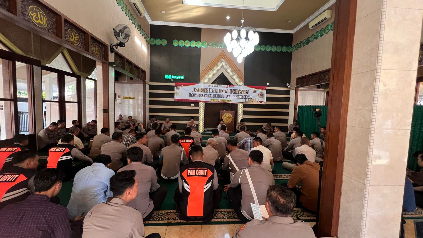 Polresta Banyuwangi Gelar Zikir dan Doa Bersama Jelang Hari Bhayangkara ke-79