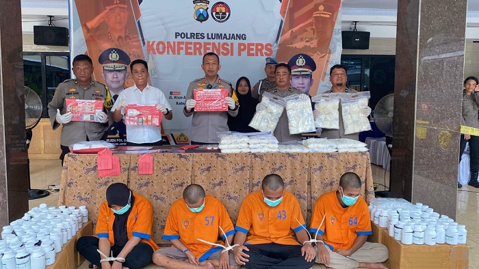 Polres Lumajang Ungkap 6 Kasus Narkoba, Amankan Sabu dan Ribuan Pil Ekstasi