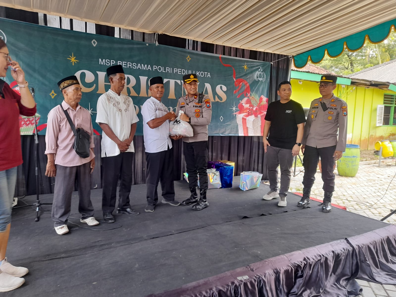 Jelang Natal, Polri dan Yayasan GMS Jember Apresiasi Ratusan Pasukan Kuning Lewat Program Christmas Movement