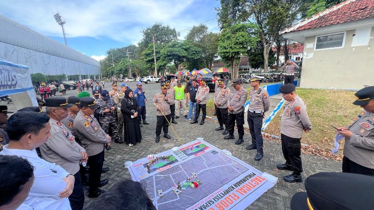 Polresta Banyuwangi Kerahkan Personel untuk Amankan Liga 4 PSSI Jatim 2025 di Stadion Diponegoro