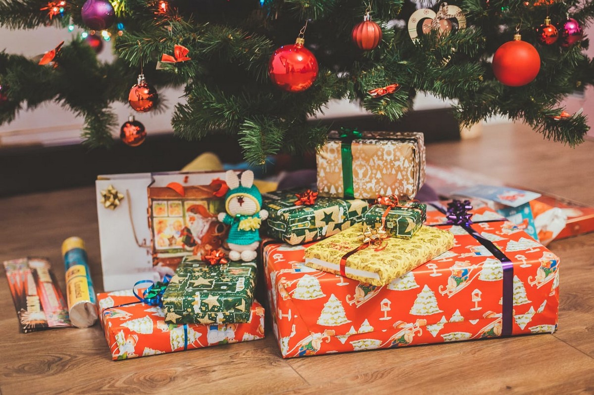 7 Ide Kado Natal yang Menarik untuk Membuat Liburan Lebih Berkesan