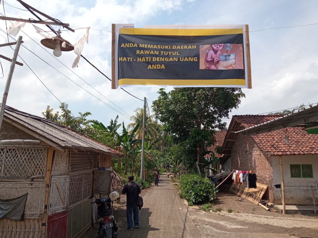 Warga Jember Bingung oleh Misteri Hilangnya Uang secara Misterius