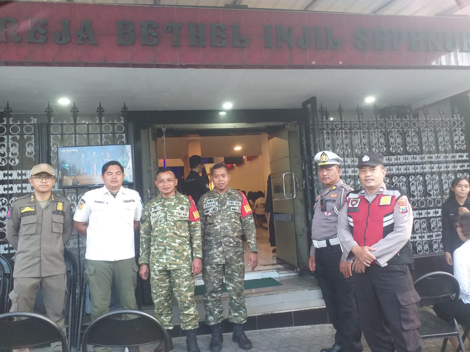 Jamin Kenyamanan Umat, Polres Pasuruan Siagakan Personel saat Misa Kamis Putih