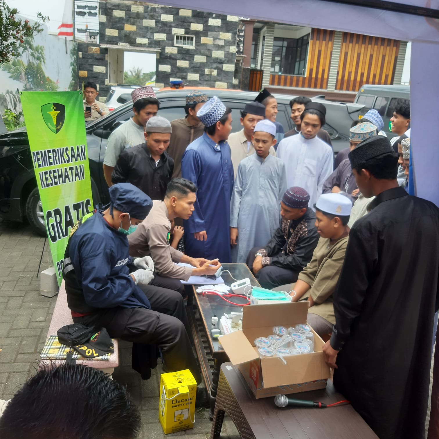 Sambut Hari Bhayangkara dan Kemerdekaan RI, Polres Batu Gelar Pengobatan Gratis dan Dukung Ketahanan Pangan