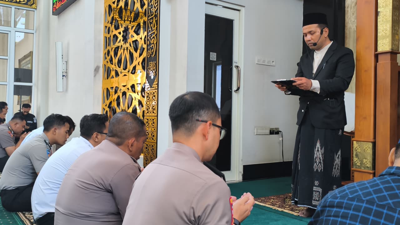 Prihatin Sejumlah Musibah, Polresta Sidoarjo Gelar Doa Bersama