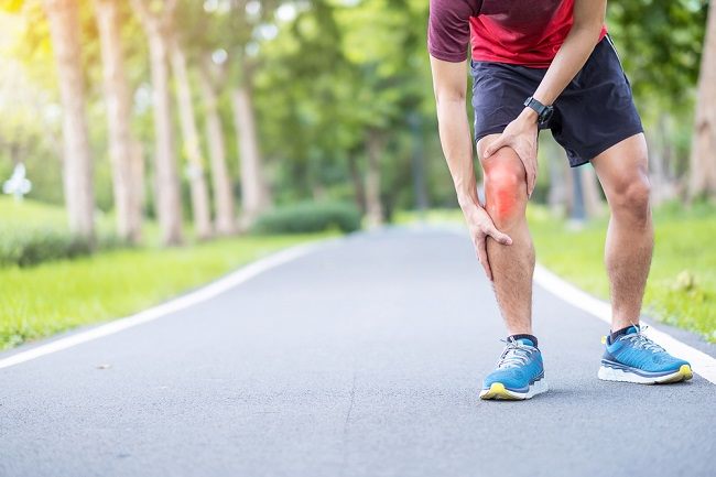 Inilah 3 Olahraga yang Aman bagi Penderita Nyeri Sendi Lutut