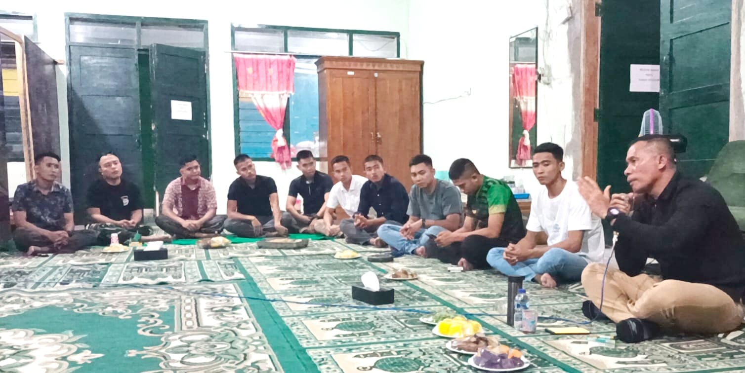 Lesehan Bareng Prajurit Bujangan, Danbrigif 9/DY/2 Kostrad: Jauhi Judi Online dan Miras