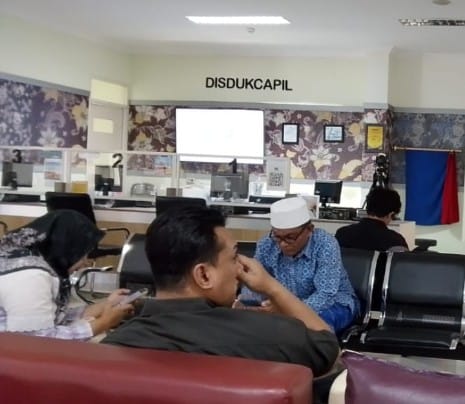 Anggota DPRD Keluhkan Cetak e-KTP di MPP Lamongan Bisa 3 Hari