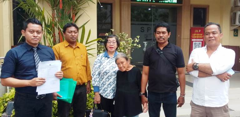 Kisah Lansia Sambikerep Diusir Puluhan Orang Tak Dikenal, Barang dan Dokumen Penting Raib