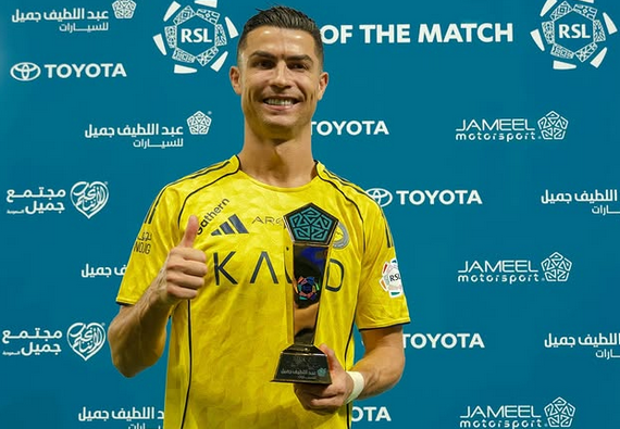 Cristiano Ronaldo Comeback Spektakuler, Cetak Dua Gol dan Bawa Al Nassr Menang Telak