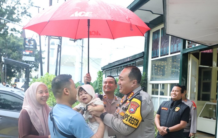 Sapa Langsung, Kombespol Nanang Beri Kenyamanan Pemudik dan Wisatawan