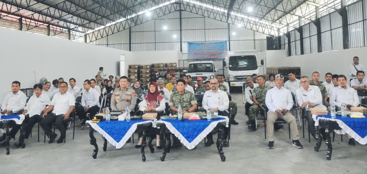 Kasdim 0821/Lumajang Hadiri Peresmian Operasional 1.061 KDKMP Secara Virtual