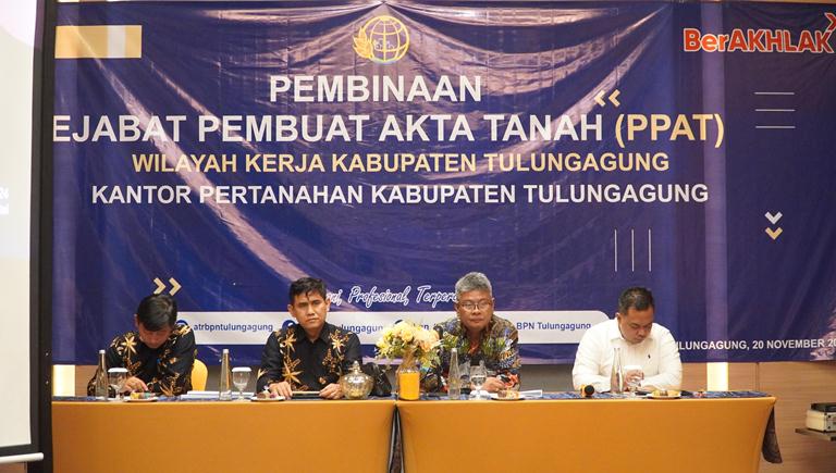 Komitmen Berantas Mafia Tanah, Kantah ATR/BPN Tulungagung Gelar Pembinaan PPAT