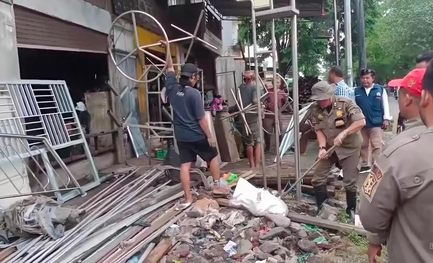 Banjir Tambak Mayor Dipicu Tak Adanya Outlet Pembuangan Air