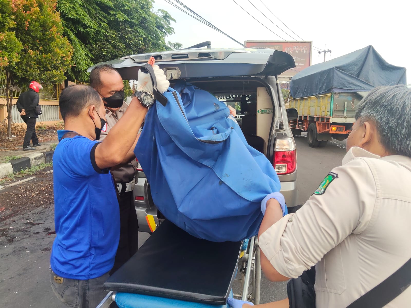 Prajurit TNI Tewas Kecelakaan di Simpang Empat Taman Dayu Pandaan