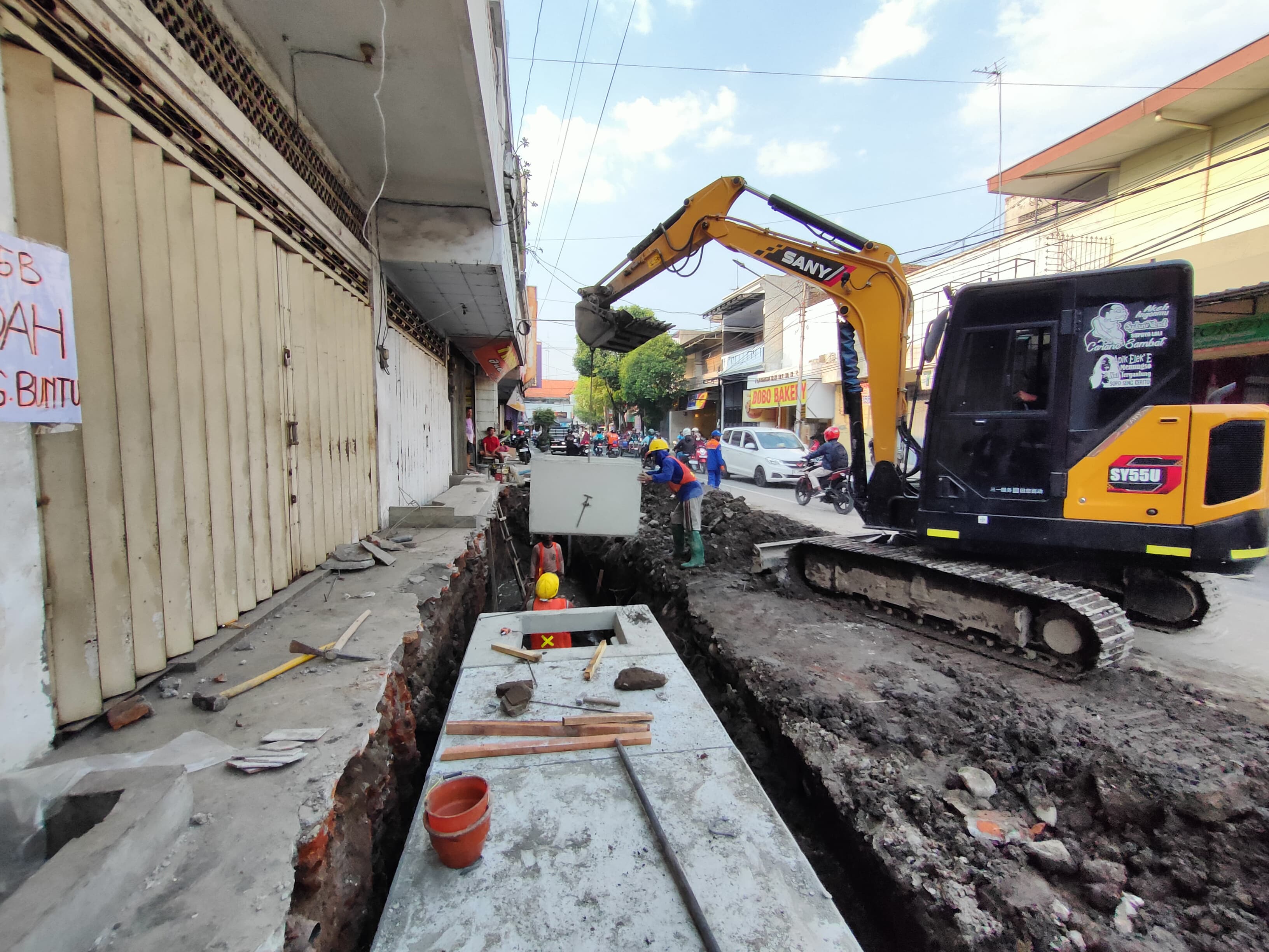 Langganan Banjir, Genangan Air di RE Martadinata Jombang Mulai Teratasi
