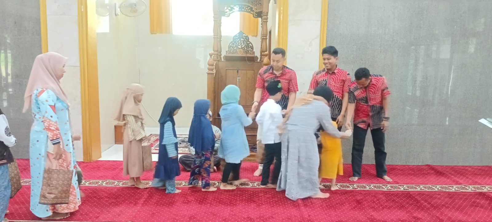 Santuni Anak Yatim, Bentuk Ikhtiar Satreskrim Polres Bojonegoro Diberikan Kelancaraan dalam Tugas