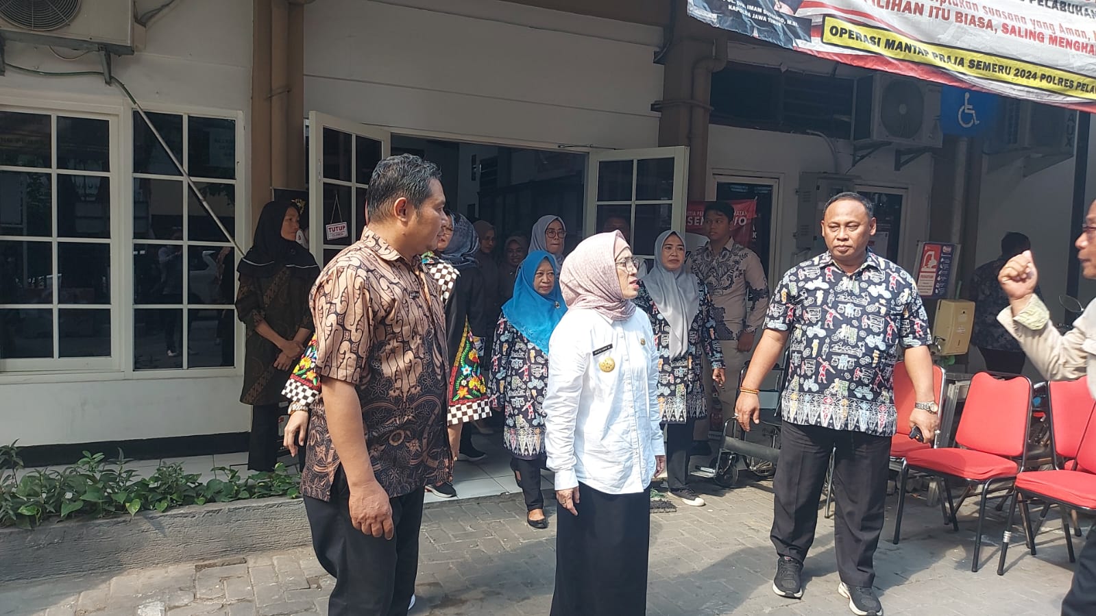 Pjs Wali Kota Surabaya Tekankan Pentingnya Perlindungan Lansia dan Disabilitas