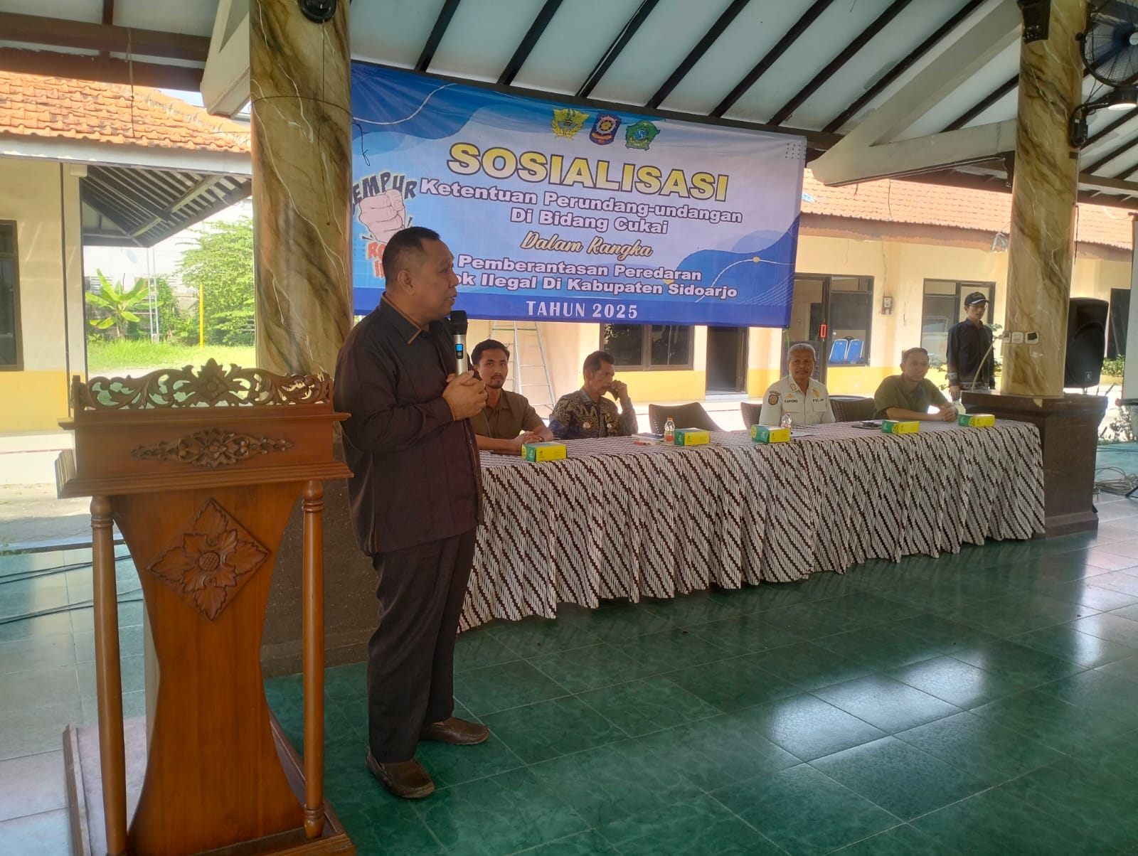 Satpol PP Sidoarjo Sosialisasi Peraturan Perundang-undangan di Bidang Cukai, Ajak Warga Gempur Rokok Ilegal