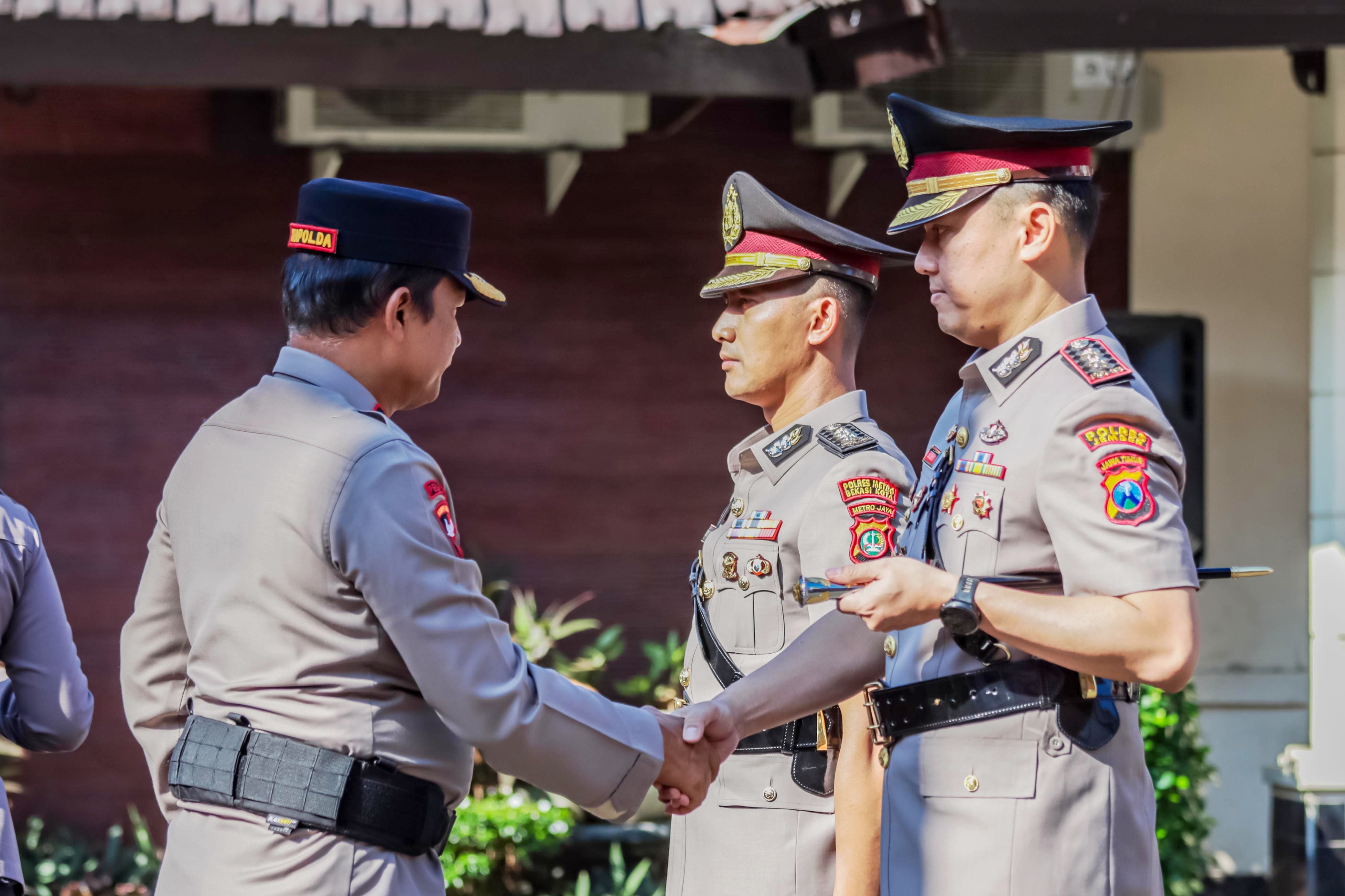 Kapolda Jatim Irjen Pol Nanang Avianto Pimpin Sertijab Khusus Kapolres di Jember