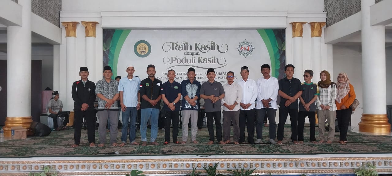 Berbagi Kebahagiaan di Bulan Muharam, Ponpes ASW Beri Sentuhan Sosial 1.300 Warga Wonoayu