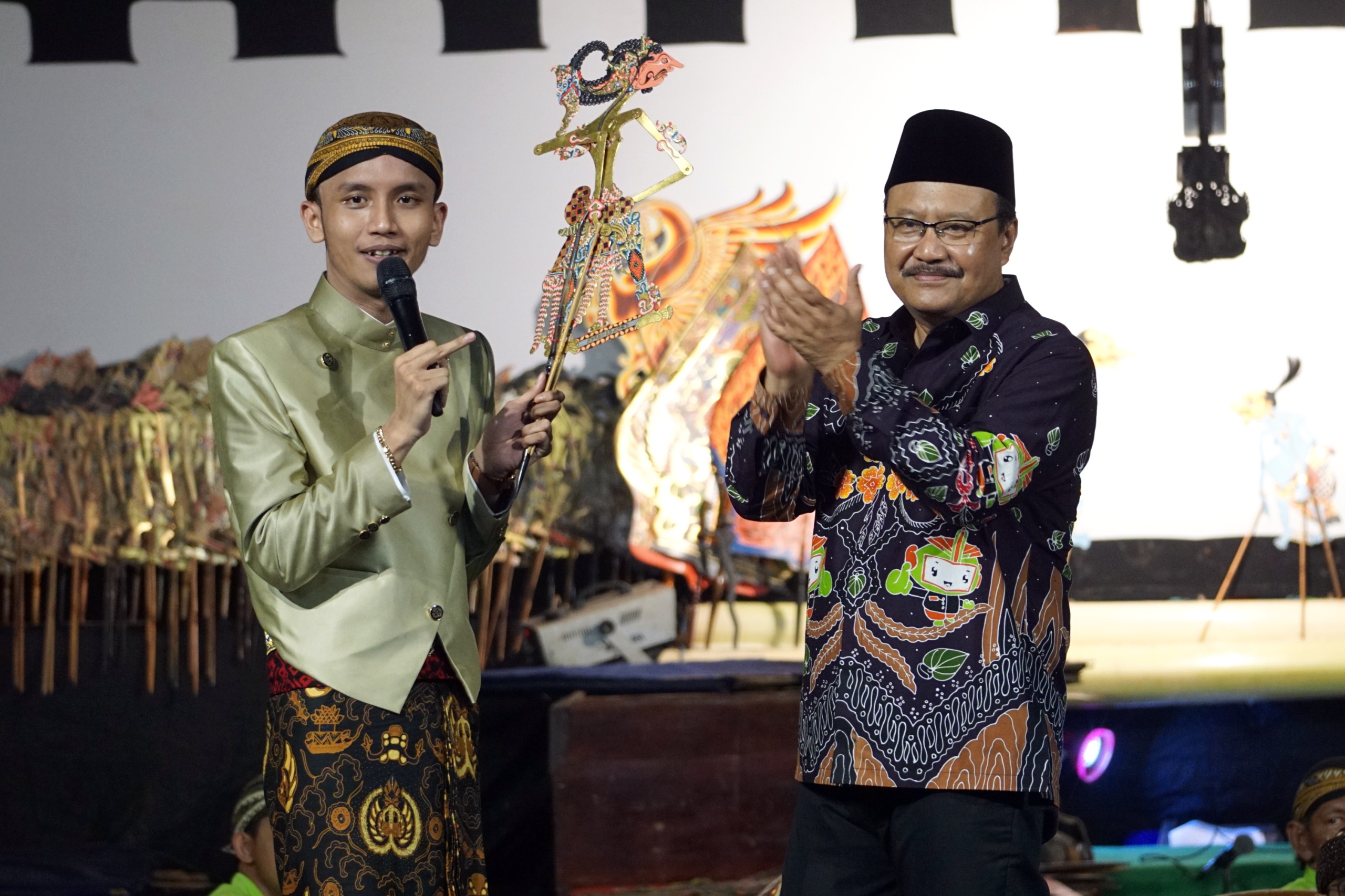 Gebyar Hari Jadi Ke-338 Kota Pasuruan Tambah Meriah dengan Pagelaran Wayang Kulit