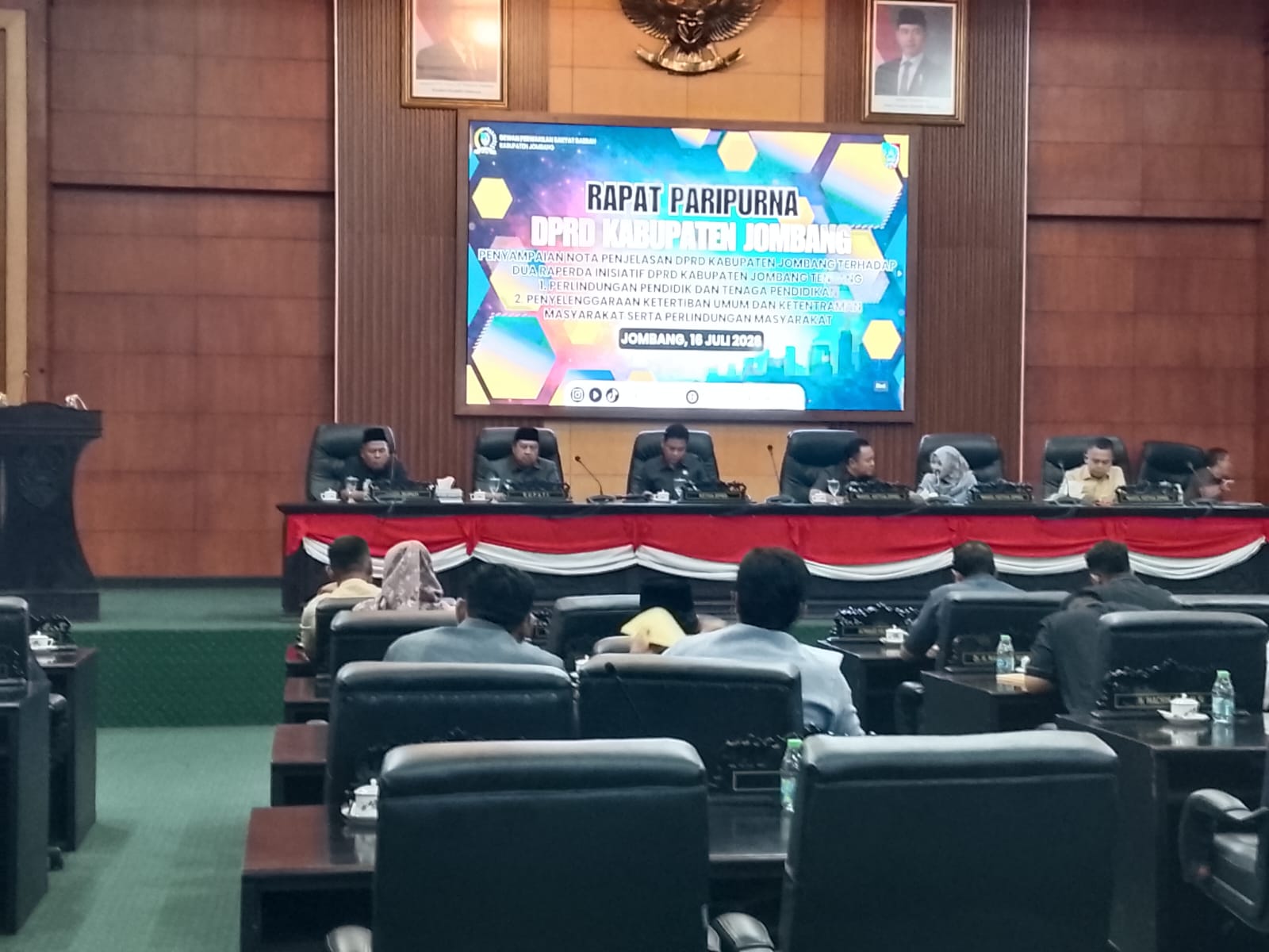 Dua Raperda Inisiatif Dikebut, DPRD Jombang Perkuat Perlindungan Guru dan Ketenteraman Masyarakat