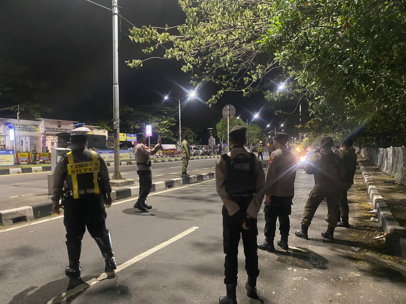 Patroli Polres Pelabuhan Tanjung Perak Amankan Ranmor Bodong hingga Narkoba