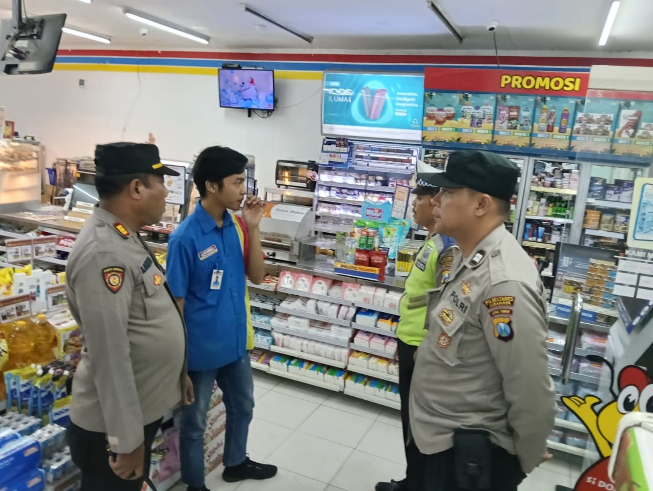 Polsek Sawahan Perketat Patroli Minimarket, Prioritas Keamanan Warga