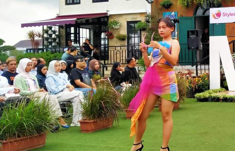 Dekranasda Kota Malang Ramaikan Malang Fashion Runway