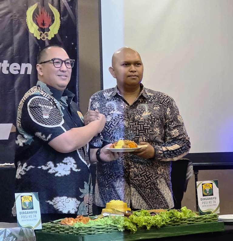 Dien Fahrur Romadhoni Terpilih sebagai Ketua PBSI Sidoarjo