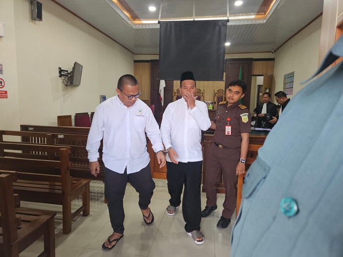 Timbun 17 Ribu Liter Solar Subsidi, Dua Terdakwa Divonis 1 Tahun Penjara di PN Gresik