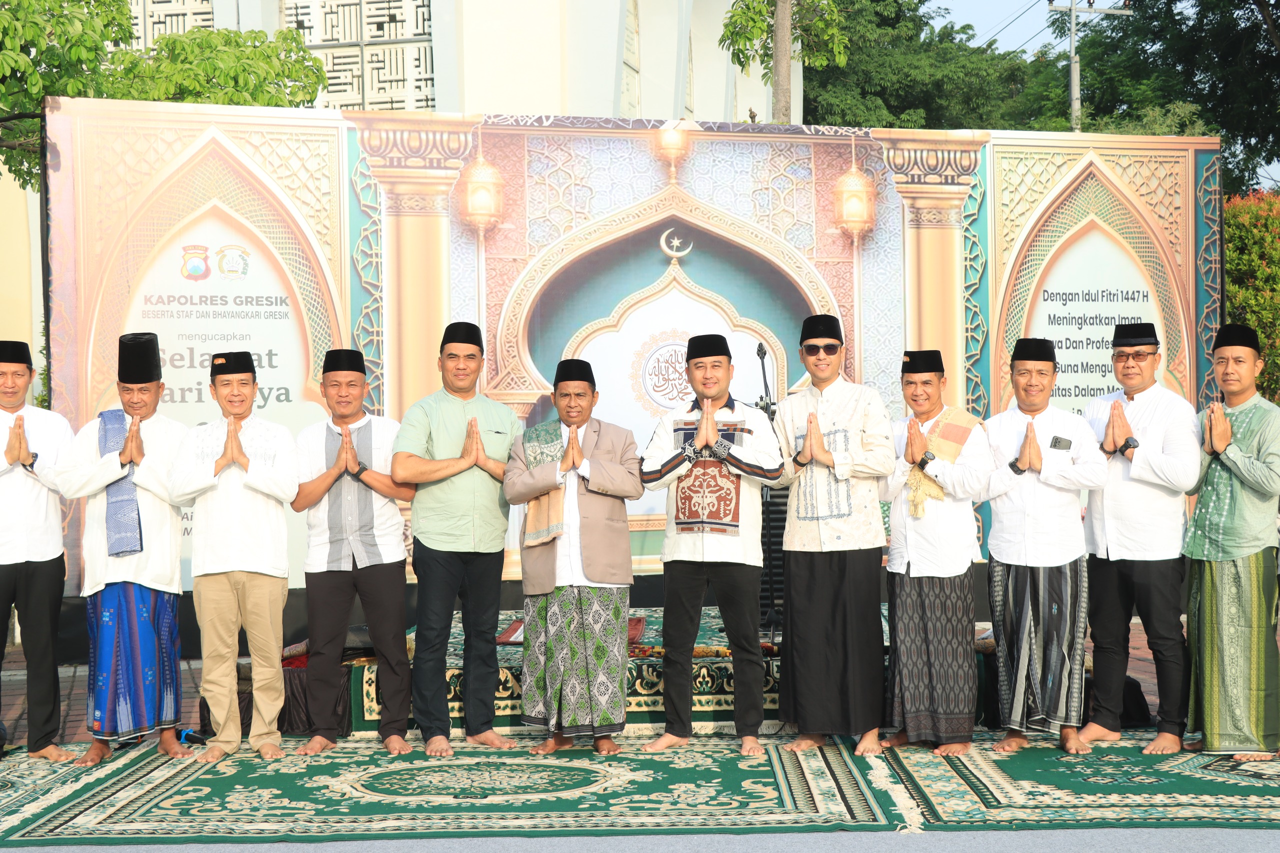 Gema Takbir di Mapolres Gresik Pererat Silaturahmi di Hari Kemenangan