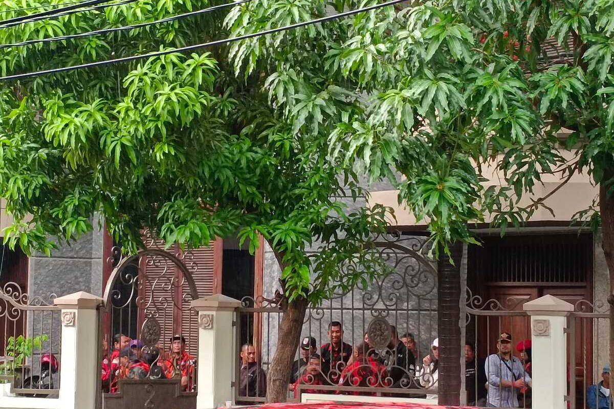 Kasus Korupsi Dana Hibah Jatim, KPK Geledah Rumah La Nyalla di Surabaya